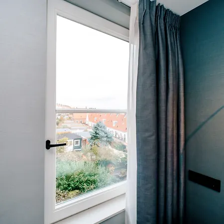 Amsterdam Отель 3*
