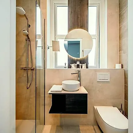 Amsterdam Hotel