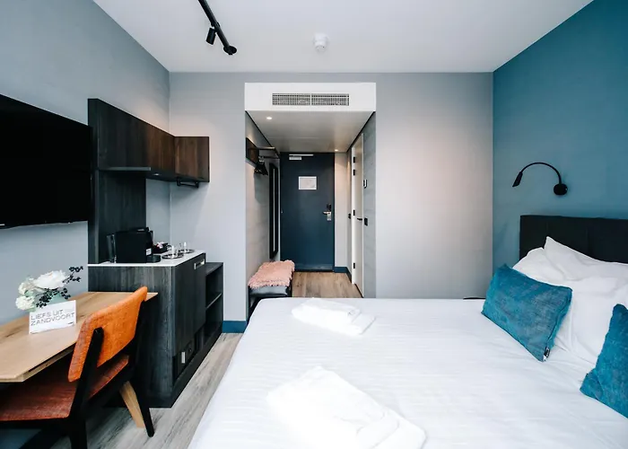 מלון Amsterdam 3*