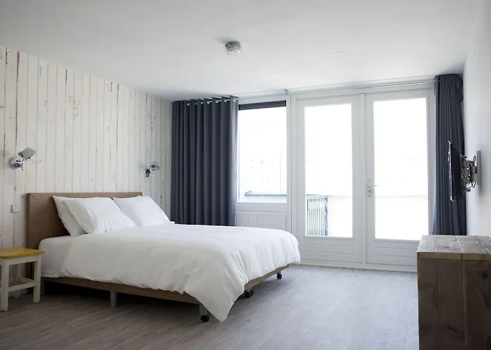 מלון Amsterdam זנדוורט