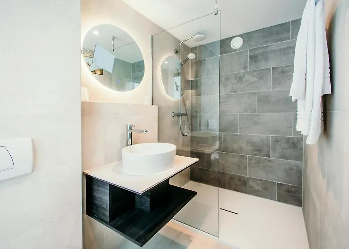 Amsterdam מלון זנדוורט